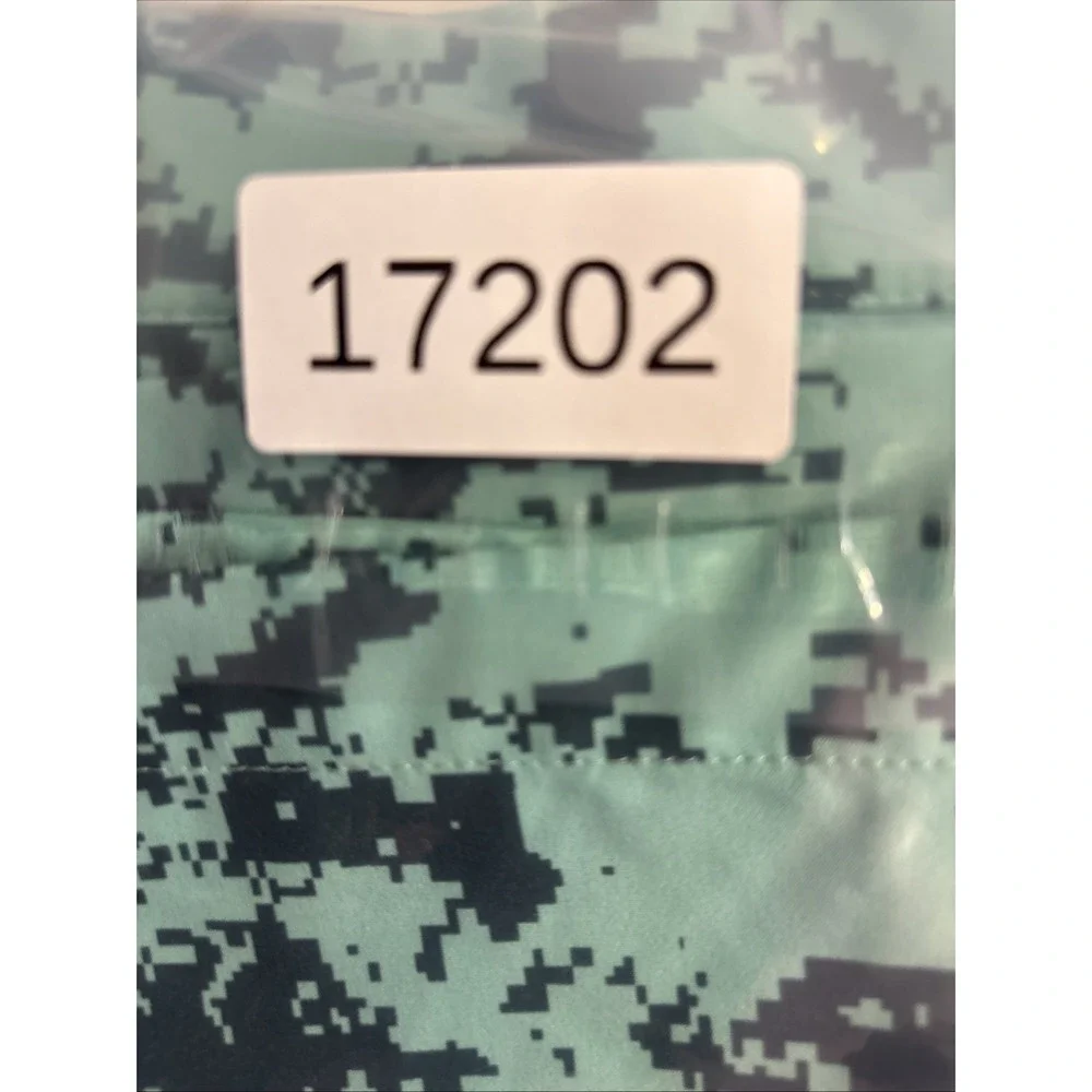 Adidas  Golf Shorts MENS 34 Climalite  Green DIGITAL CAMO  PERFORMANCE